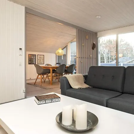 Xxviii Feriehus