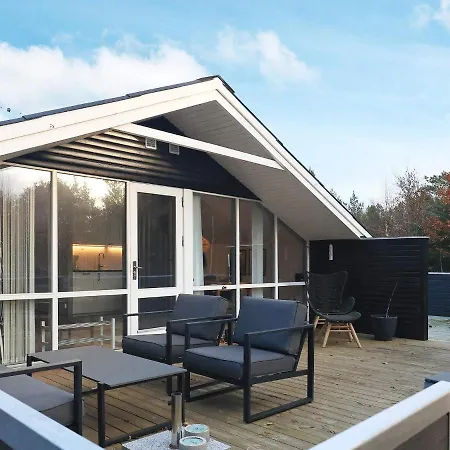 Xxviii Feriehus *
